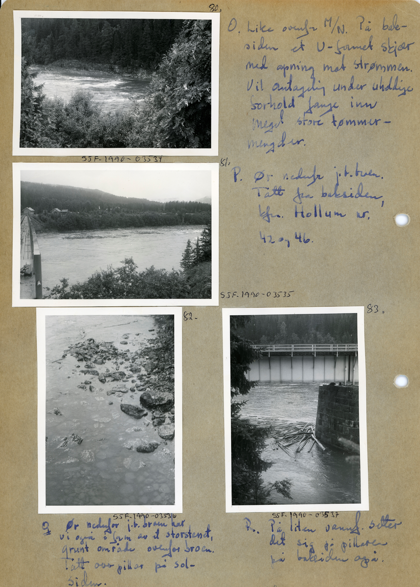 Detalj fra elvetopografien ved jernbanebrua på Hunder, like nedenfor Hunderfossen, sommeren 1961. Fotografiet er tatt fra i motstrøms retning fra en posisjon på elvebrinken på vestsida av elva - Baksida. Det viser hvordan fløtingstømmeret kunne samle seg på motstrøms side av brupilarene. Jernbanebrua på Hunder var ei bjelkebru av stål, som kvilte på pilarer som var forblendet med hoggen naturstein.

Dette fotografiet ble tatt i 1961, på et tidspunkt da bygginga av elvekraftverket ved den ovenforliggende Hunderfossen var i gang, antakelig for å dokumentere fløtingsforholdene før reguleringsprosjektet ble realisert. En tilsvarende bildeserie ble også tatt i 1959, men på et tidspunkt med litt annen vannføring. Forholdene da dette fotografiet ble tatt beskrives slik i en tekst i et av Glomma fellesfløtingsforenings album: «Notater fra Befaring, Lågen, Isakstuøren-Hunderfos 3/8-61 med vannføring 403 m3/sek., målt i Losna. (Ment som supplement til Hollums forutgående undersøkelser på vannføring 252 m3/sek. – foregående sider).» I Glomma fellesfløtingsforenings album er dette motivet kommentert slik: «På liten vannf. setter det sig på pillaren på baksiden også».