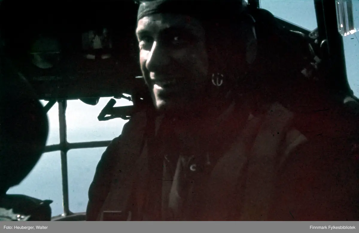 Fra kabinen i en Junkers Ju 88D ved 1. skvadron av ...