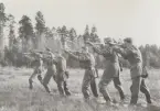 Skjutning  med kulsprutepistol m/1945.
