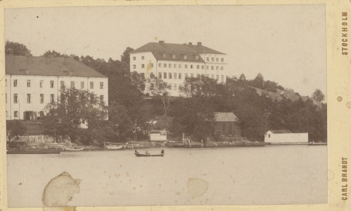 Ammunitionsfabriken Marieberg, vy från sjösidan.