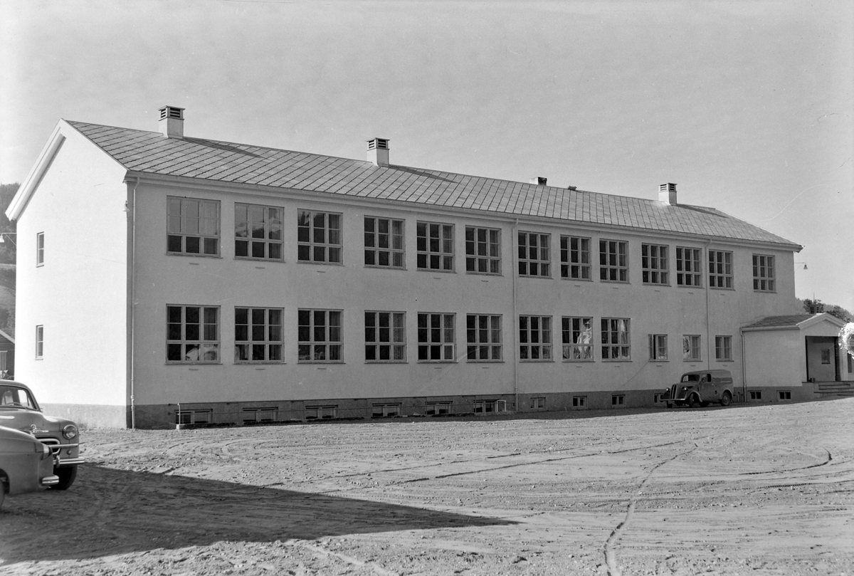 Lundamo folkeskole, innvielse