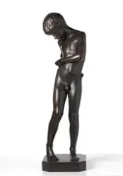 Gutten med beltet [Statue]