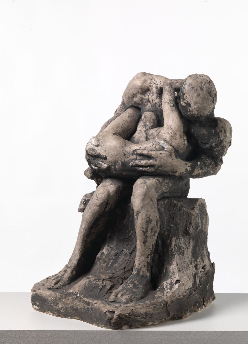 Mann med kvinne i fanget I [Statuettgruppe]