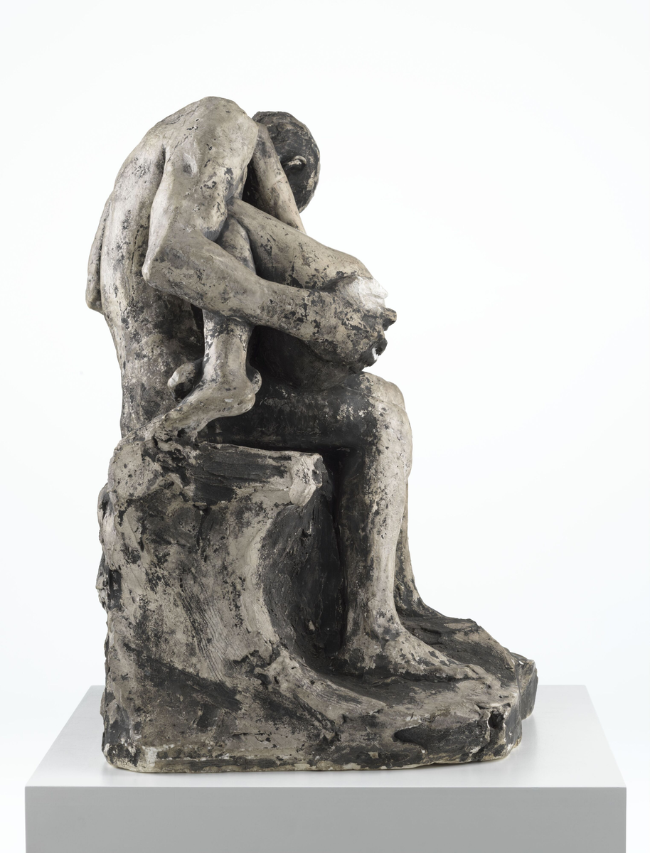 Mann med kvinne i fanget I [Statuettgruppe]