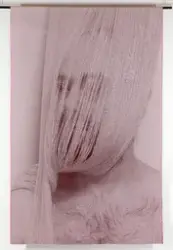 Dekk meg / Cover me [Dekorativ tekstil]