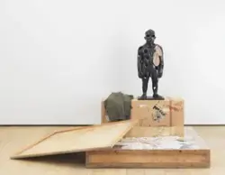 Lightbulb Man [Installasjon]