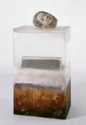 Liggjande, lyttande (portrett av Jan Erik Vold) [Skulptur]