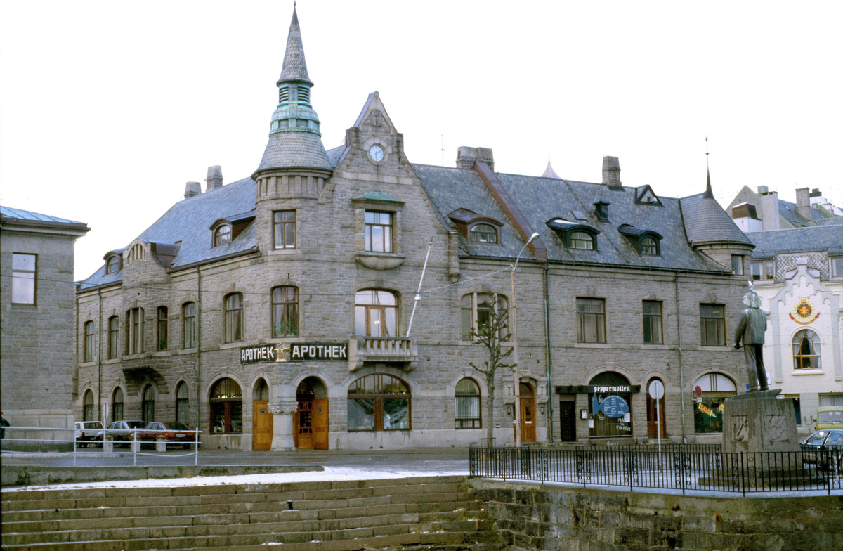 Apotek i Ålesund [Fotografi]