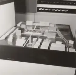 Utstilling av egne arbeider ved Kunstindustrimuseet i Trondh