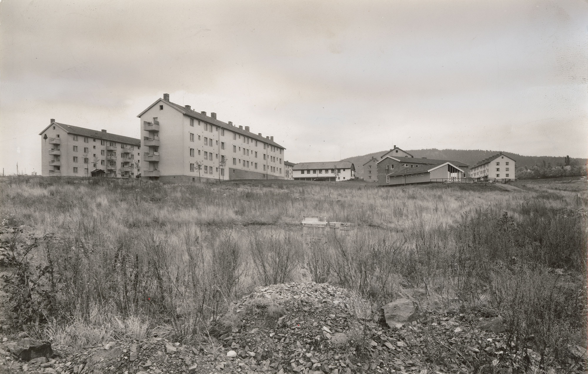 Boligblokker på Nordre Åsen [Fotografi]
