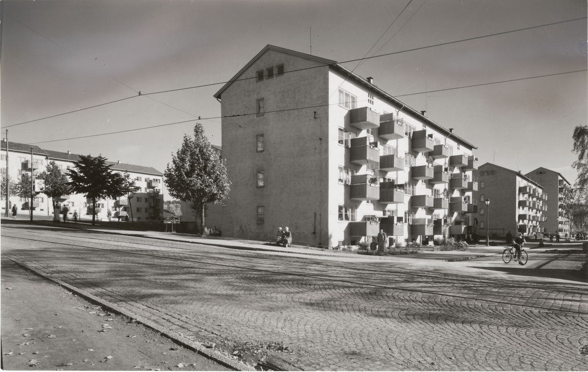 Boligblokker på Storo [Fotografi]