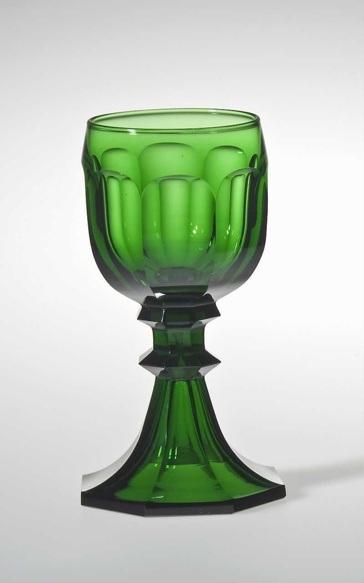 Dovre [Glasservise]