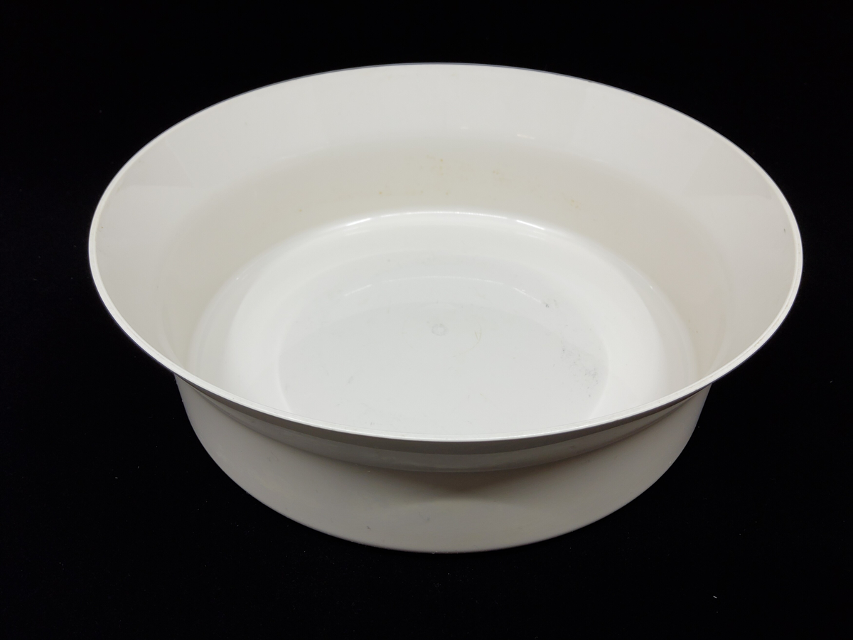 Skål med lock. 
Skaraplast, Giva serien.
Artikelnummer: 6171