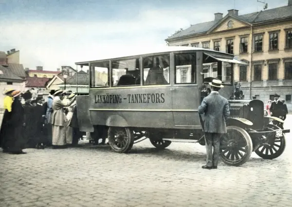 110 år sedan den första stadsbussen i Linköping