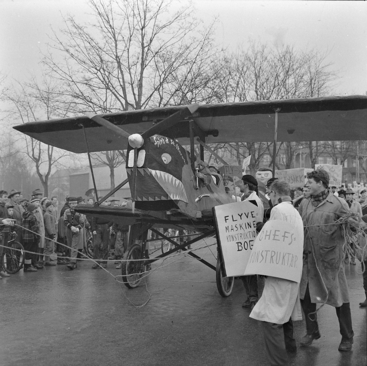 UKA-1957. Studentopptog