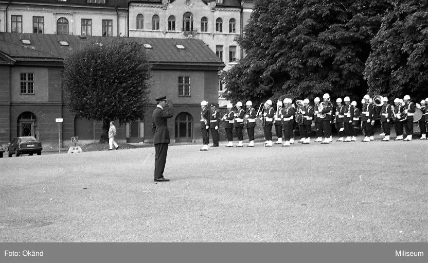 Hemvärnets musikkår Eksjö på Artillerigården. -Miliseum / DigitaltMuseum