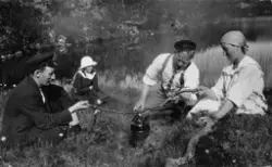 Fra venstre: Johannes Lorentsen, Lavoll, f.1898, Ingebjørg K