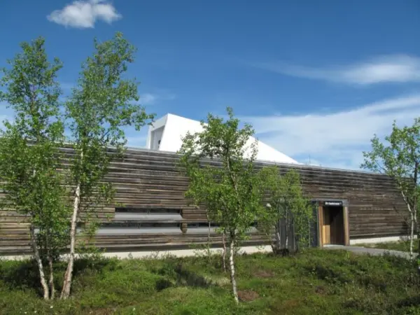 Ä´vv Saa´mi Mu´zei / Ä´vv Skoltesamisk Museum