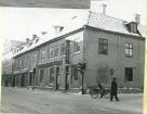 Västerås, Centrum, kv. Lennart.
Korsningen Stora gatan/Sturegatan. C:a 1950.
