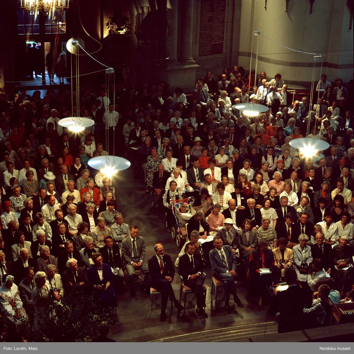 "Inspiration och förnyelse, Carl Malmsten 100 år", tillfällig utställning på Nordiska museet. 2/6– 2/10 1988