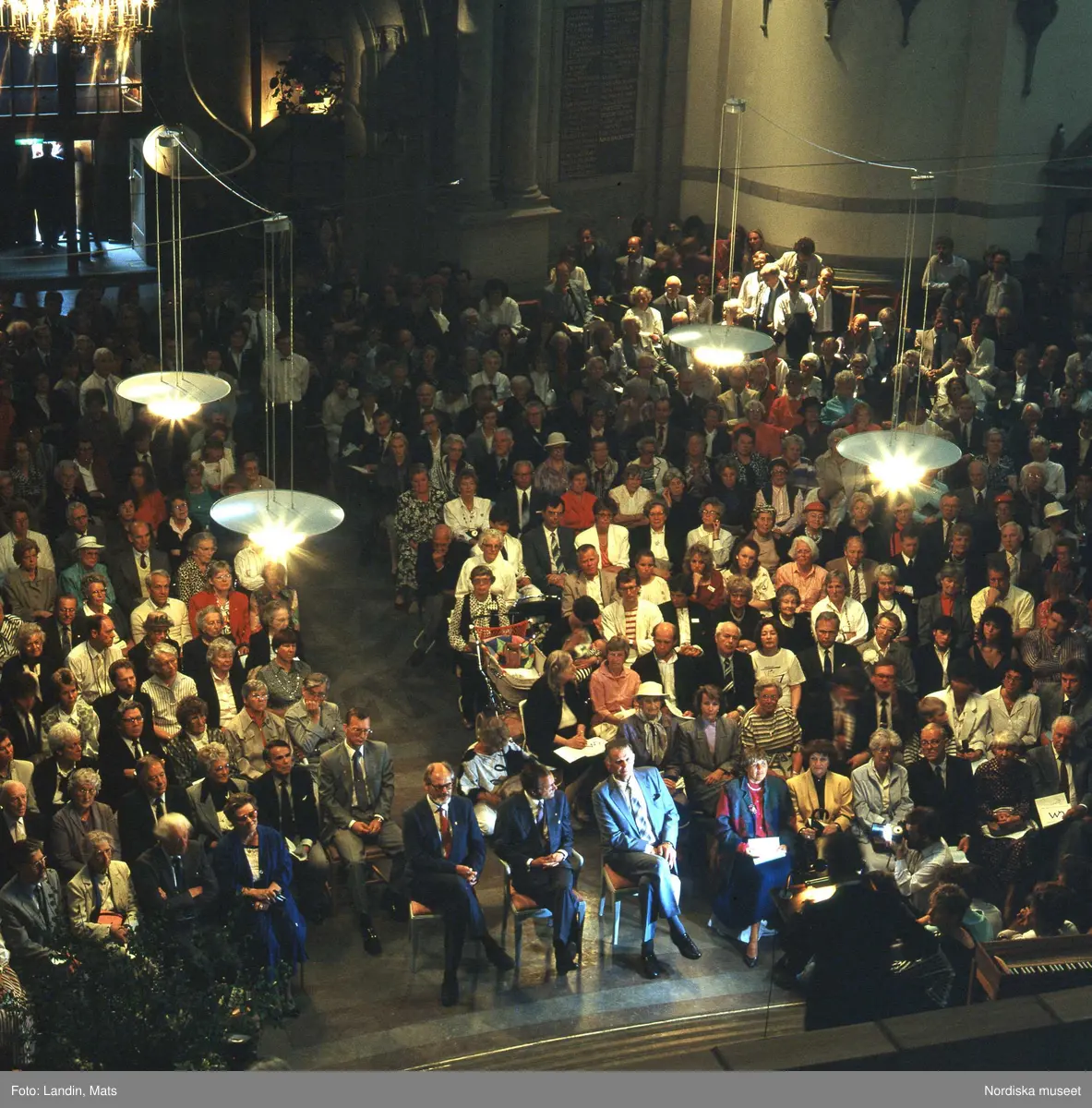 "Inspiration och förnyelse, Carl Malmsten 100 år", tillfällig utställning på Nordiska museet. 2/6– 2/10 1988