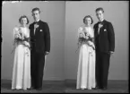 Bröllopsporträtt. Brudpar, Gösta Karlsson, Agnesdal, Hallstahammar.
Ur Gustaf Åhmans samling.