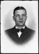 Mansporträtt. Fröken Holm, Årby (av Gösta Andersson). 
Ur Gustaf Åhmans samling.