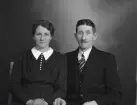 Grupporträtt. Två personer.
Rahm, Kolbäck.
Ur Gustaf Åhmans samling.