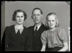 Grupporträtt, M. Nilsson, Mölntorp.
Ur Gustaf Åhmans samling.