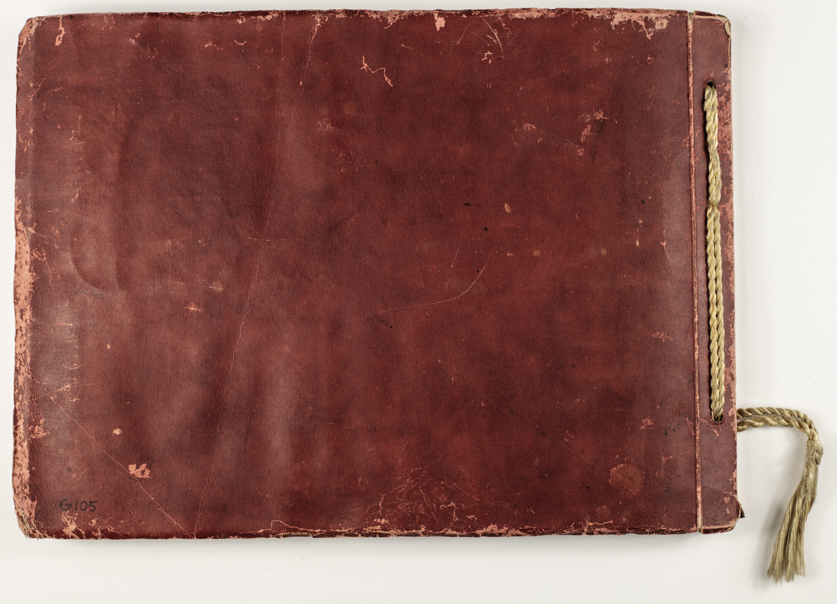 Fotoalbum som har tillhört Elin Andersson (gift Tidstrand). 1920-talet