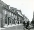 Västerås, Centrum, kv. Mats.
Stora gatan mot väster vid korsningen Sturegatan, 1960-talet.
