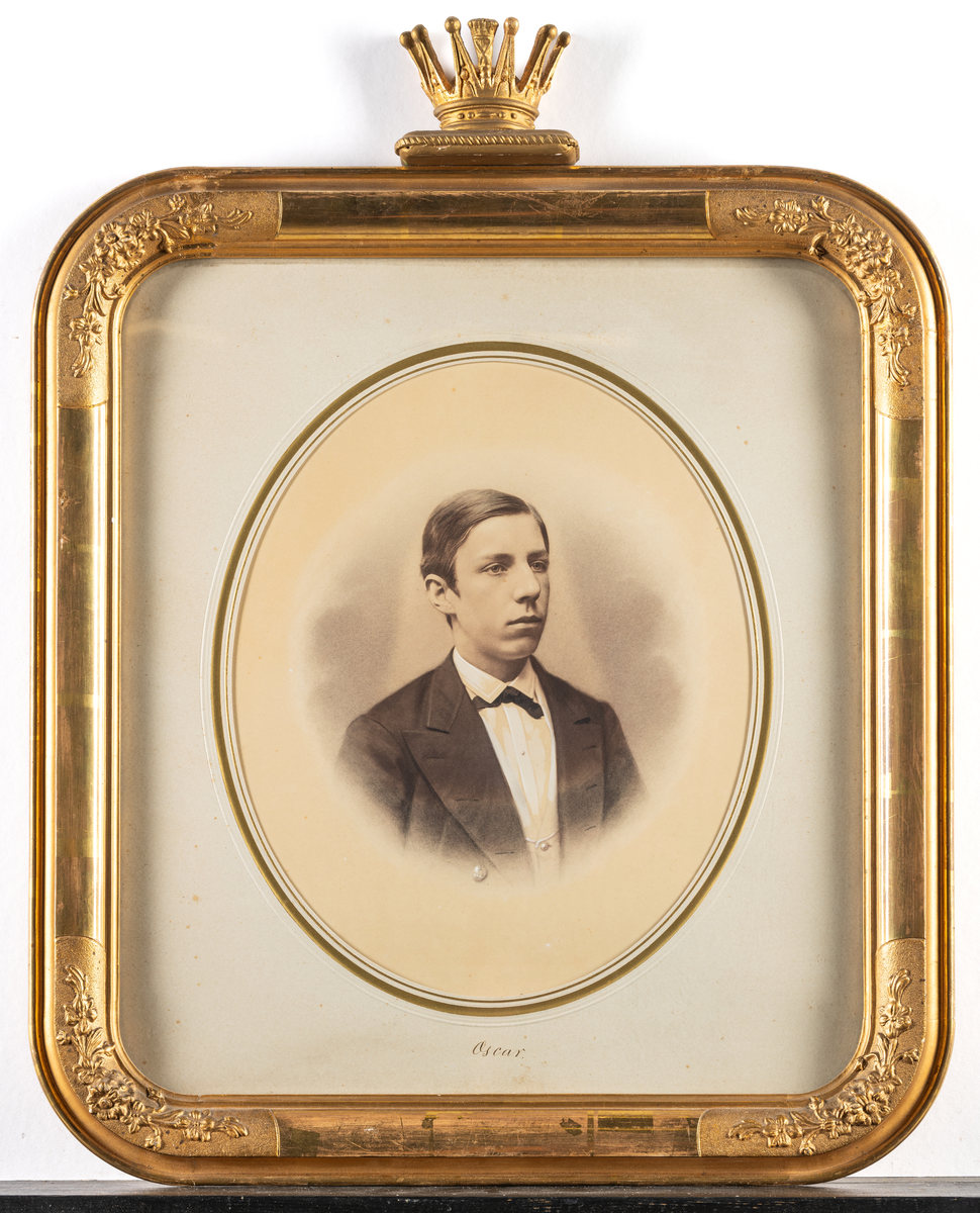 Prins Oscar Bernadotte såsom kadett.