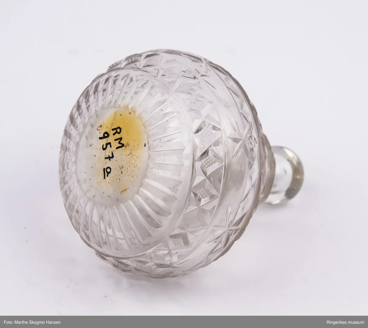 Krukke i mønstret glass