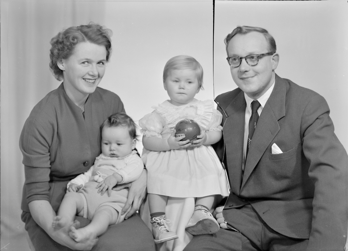 Samuel Mathiassen med familie