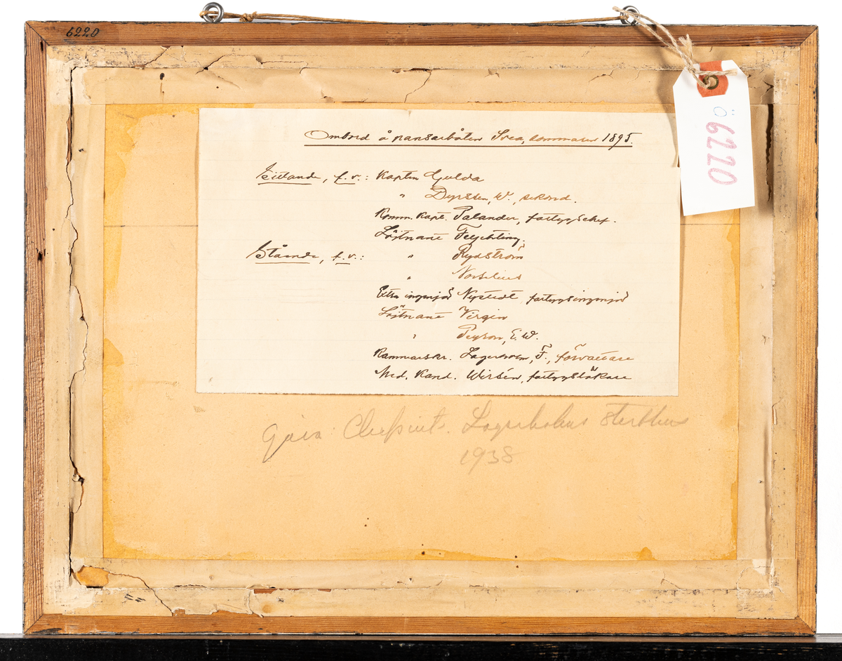 Chef och officerare på pansarbåten Svea sommaren 1895.