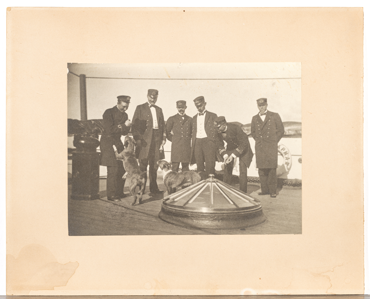 Officersgrupp ombord 1900 på AF CHAPMAN