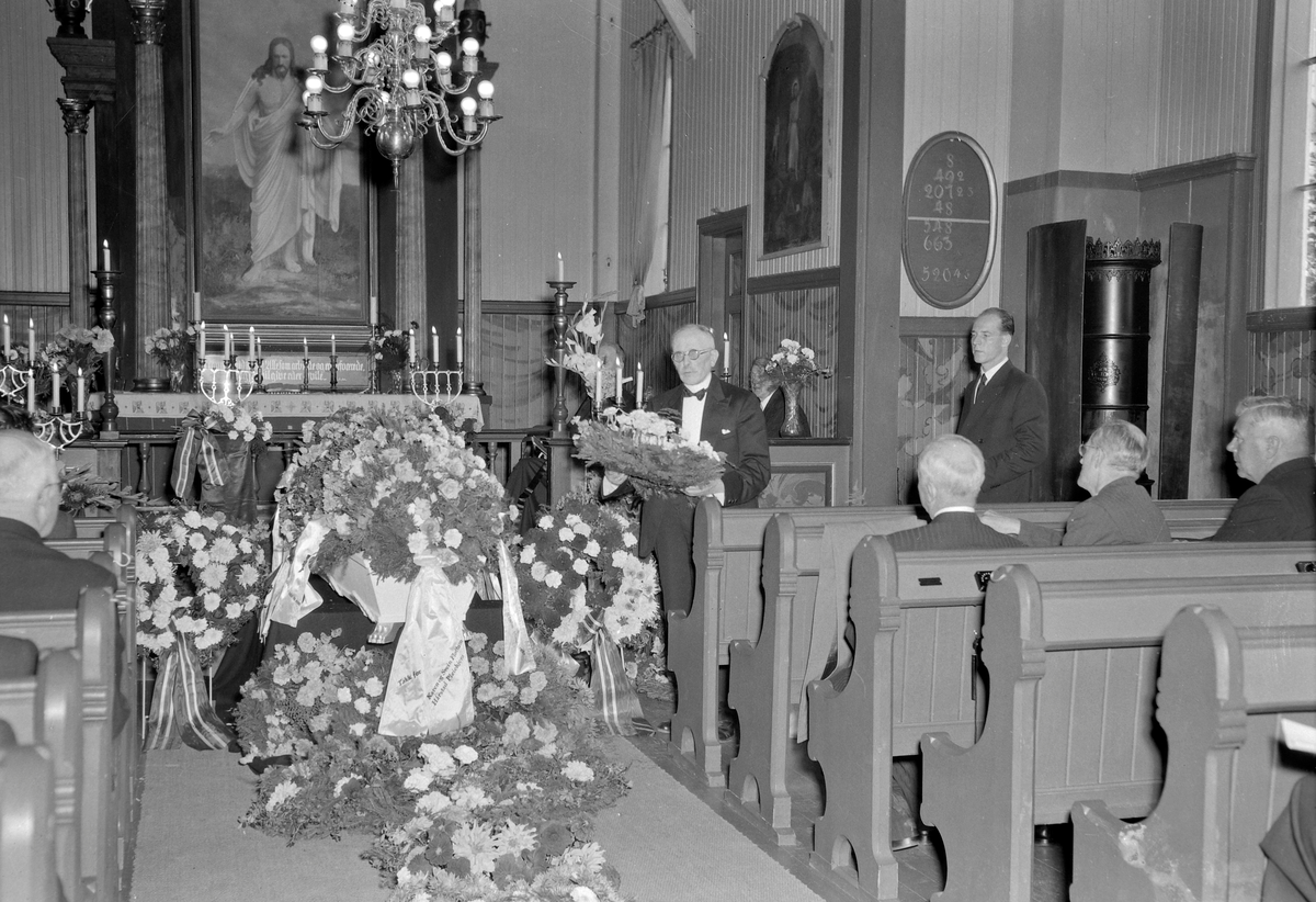 Distriktslege Johannes Sigurd Øvrelid, begravelse