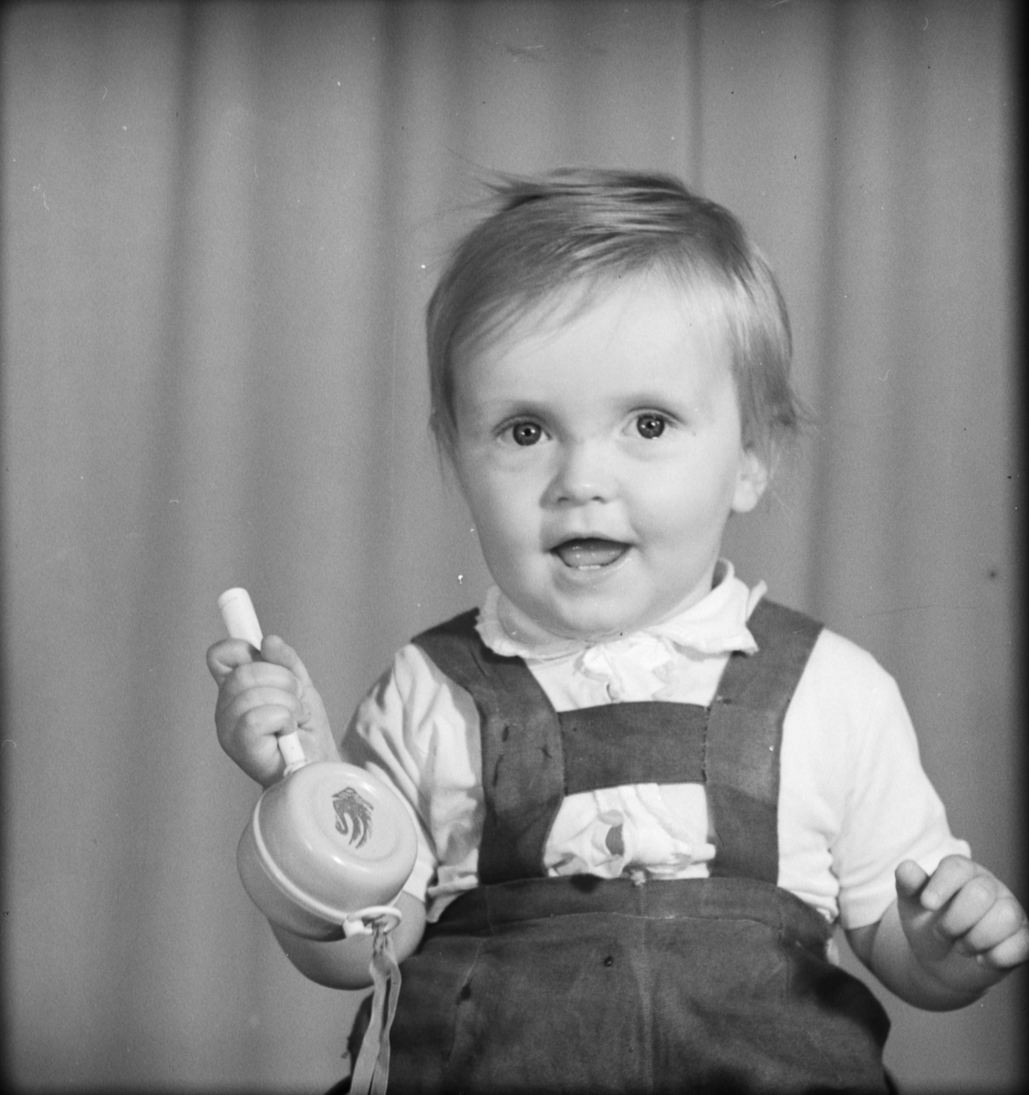 Lindells pojkar från Dragonslåttan, Alunda socken, Uppland 1949