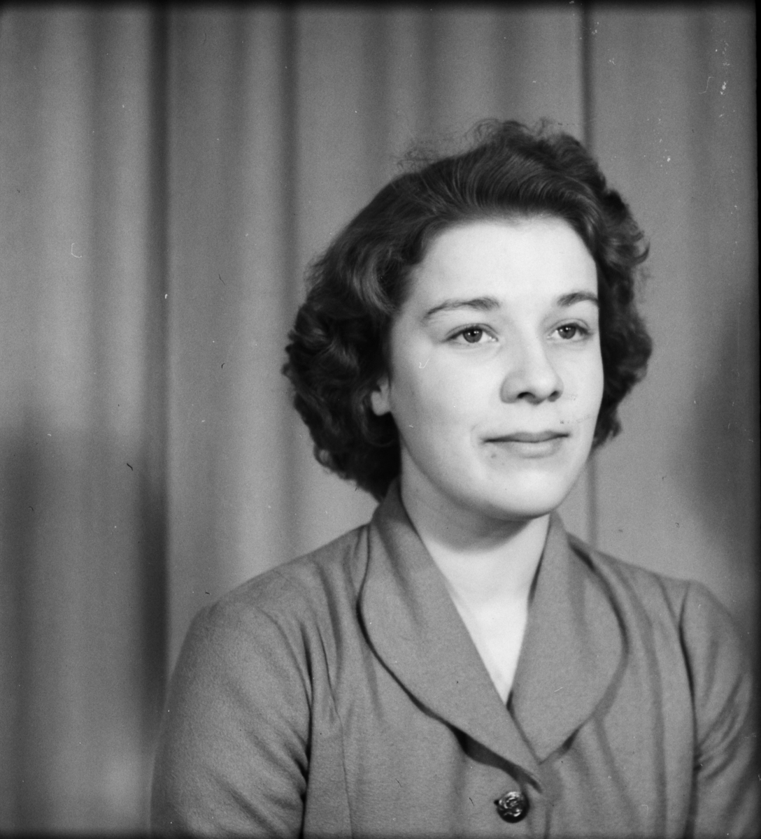 Eivor Hedendahl från Upplands-Tuna, Tuna socken, Uppland 1950