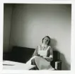Fotografi på en barnsköterska som kanske tar en paus, 1963.