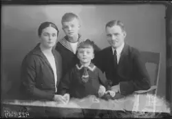 Familjen Karlsson på Loviseberg i Västerås