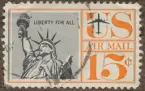 Frimärke ur Gösta Bodmans filatelistiska motivsamling, påbörjad 1950.
Frimärke från U.S.A., 1959. Motiv av Frihetsstatyen i New Yorks hamn Gåva av Frankrike till USA 1886