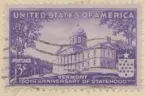 Frimärke ur Gösta Bodmans filatelistiska motivsamling, påbörjad 1950.
Frimärke från U.S.A., 1941. Motiv av Vermonts Capitolium Staten Vermont 150 år: 1791-1941-.