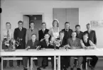 Grupporträtt i skolköket i Alunda, Alunda socken, Uppland 1952