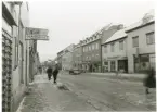 Västerås, Centrum, kv. Mina.
Stora gatan mot öster. 1960-talet.