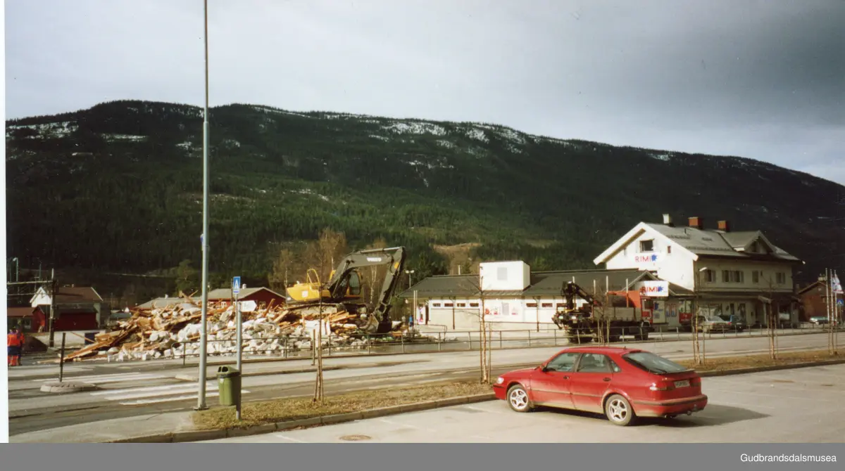 Husriving Vålebru Ringebu