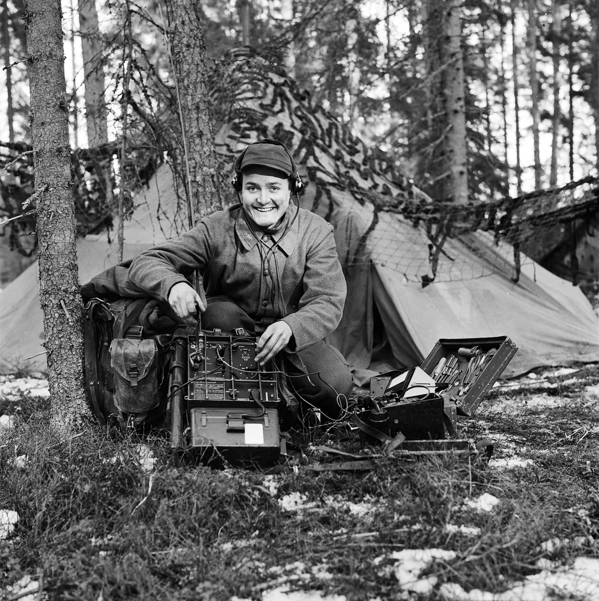 Hygienkontroll nyhet vid S 1:s slutövning, Uppland 1964