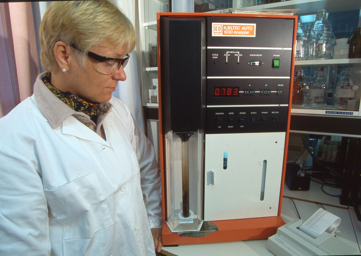 Akvaforsk : Laboratoriearbeid