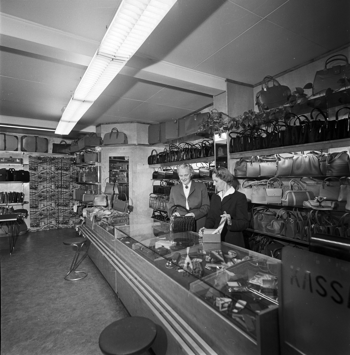 Gahms väskaffär, Uppsala 1957