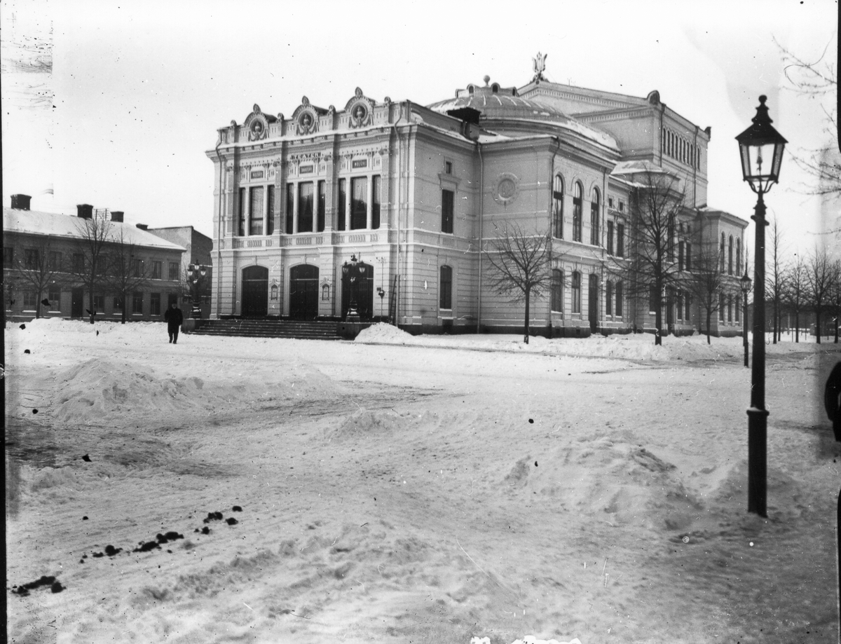 Gävle teater. Foto den 5 december 1901.